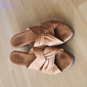 Robert Clergerie brown/tan leather platform sandals size 8.5